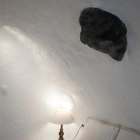 Alexander's Aparthotel Oia