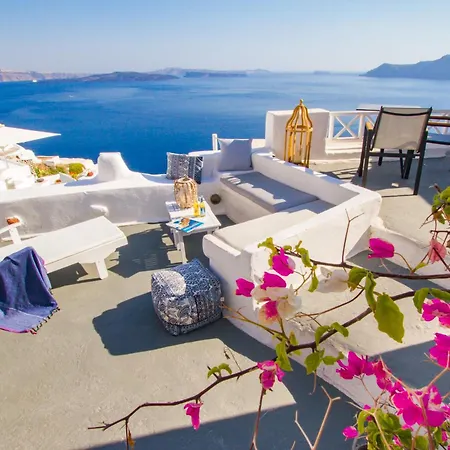 Alexander's Oia
